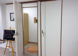 room.jpg